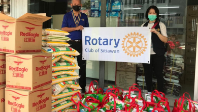 Photo of Rotarians Distribute Food Aid in Sitiawan