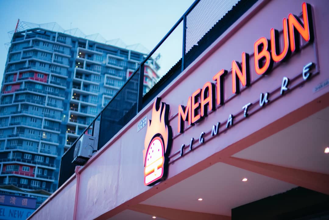 Meat N Bun in Town Bringing Meaty Burgers with a New Concept Ipoh Echo