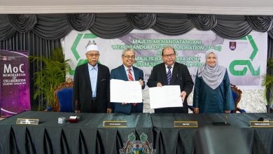 Photo of MBI and UiTM Perak Branch Sign Memorandum of Collaboration