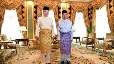 Photo of Prime Minister was granted an audience with Sultan and visited Tambun Parliament