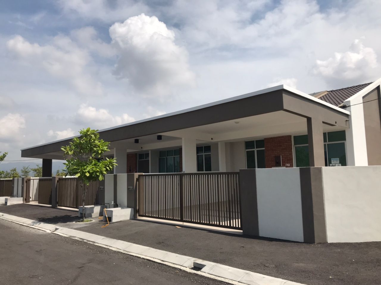 Create a transit house to help single mothers who lose their homes