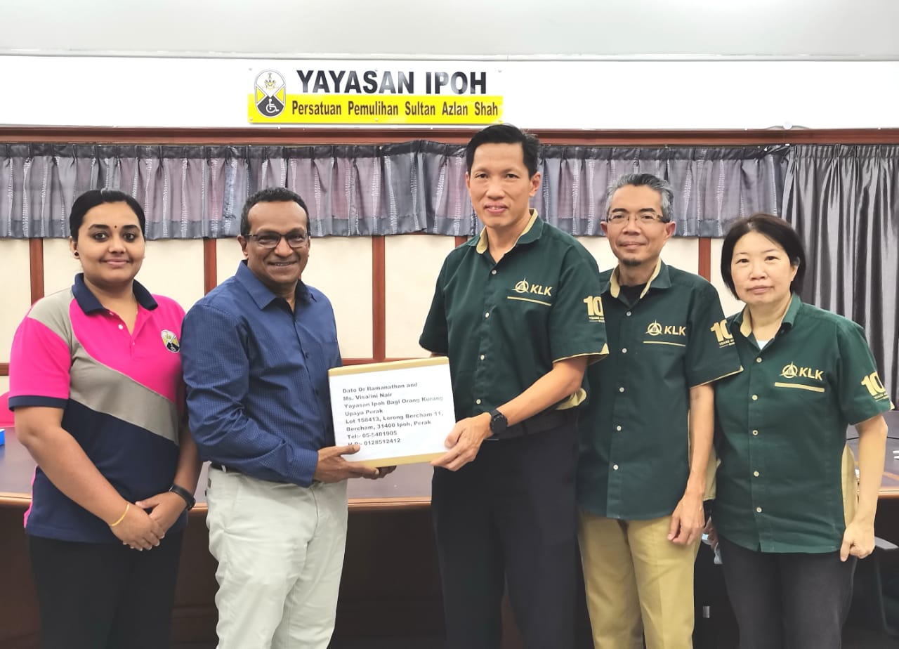 KLKRP Continues Support of Yayasan Ipoh With Donation of Rubber Gloves