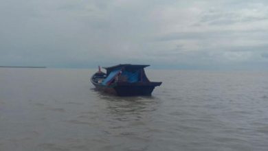 Photo of Marine Police detained boat carrying 40 Indonesian illegal immigrants
