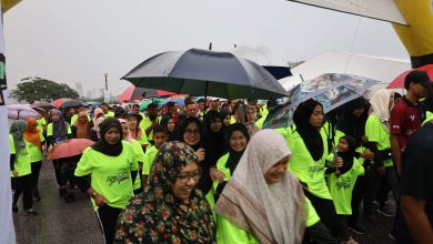 Photo of Heavy rain did not stop 700 participants to join Perak Agrofest Fun Run