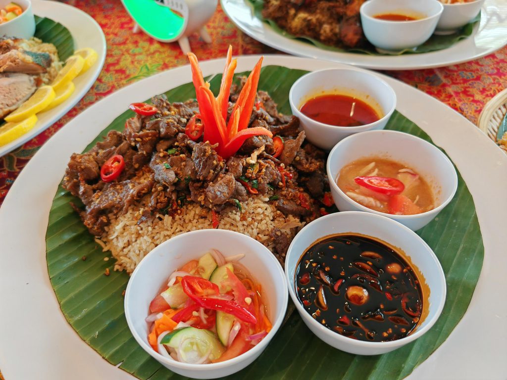 Ramadan Iftar, Four Options of 'Set Talam' Must Be Savored | Ipoh Echo