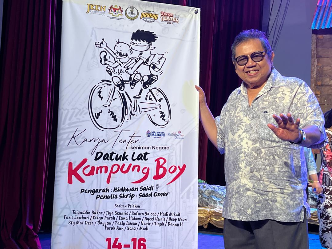 Datuk Lat Touched as ‘The Kampung Boy’ Comes to Life on Stage | Ipoh Echo